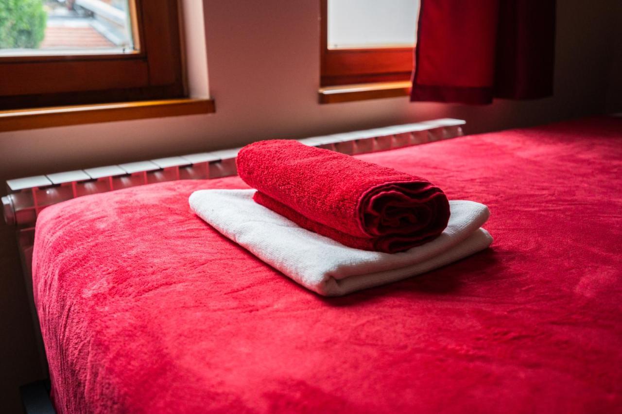 Spacious & Modern Apartments- Old Town * Sarajevo