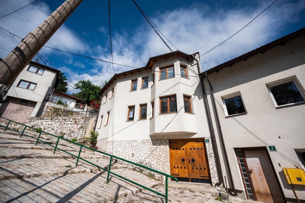 Apartment Spacious & Modern Apartments- Old Town *